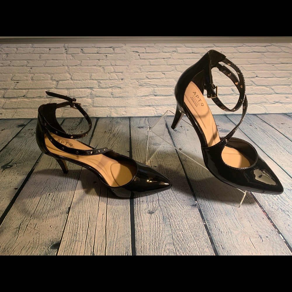 Pan leather pump